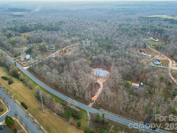 3rd image of 0 Van Wyck Rd #B