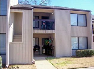 104 Paradise Isle, Riverside, AL 35135