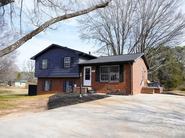 1745 Sells Rd, Salisbury, NC 28144