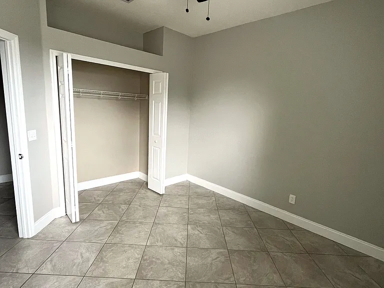 3213 Summer Cruise Dr — Photo 5
