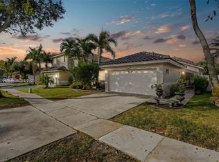 17677 SW 6th Ct, Pembroke Pines, FL 33029