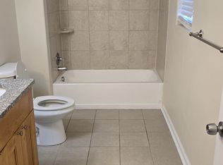 1088 Kane St, Norfolk, VA 23513