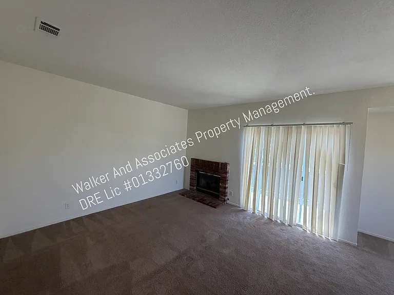 122 Goodwin Rd #1 — Photo 4