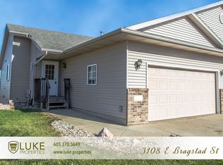 3108 E Bragstad Dr, Sioux Falls, SD 57103