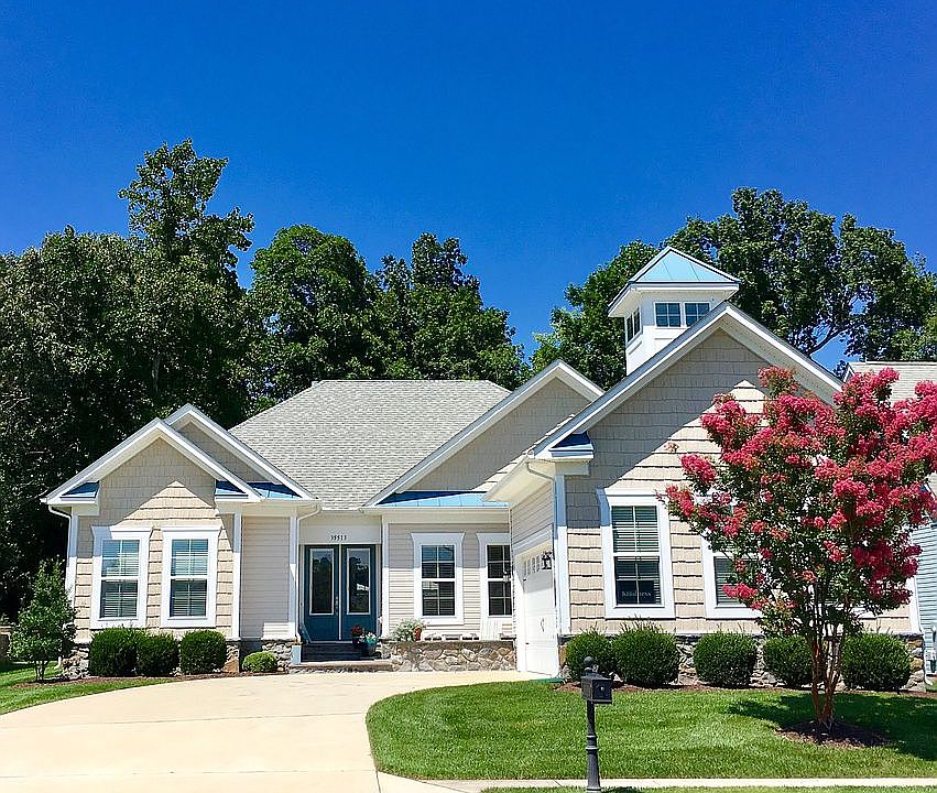 1st image of 35513 Bonaire Dr