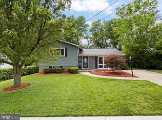 3613 Old Post Rd, Fairfax, VA 22030