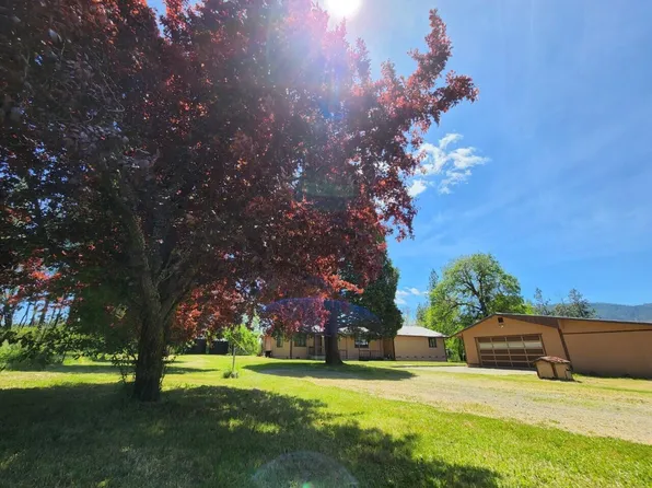 25066 Redwood Hwy, Kerby, OR 97531