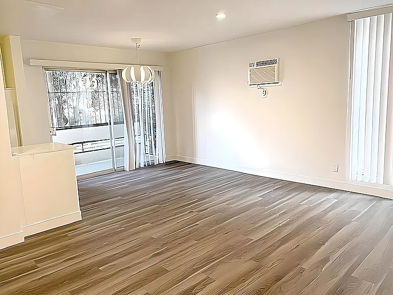 435 S Mariposa Ave — Photo 36