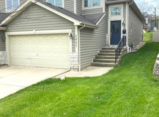 4948 Cumnor Rd #2, Downers Grove, IL 60515
