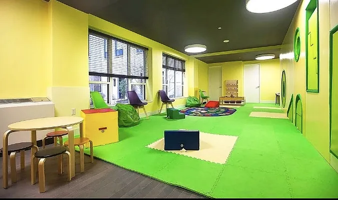 Rented by Triplemint | media 37