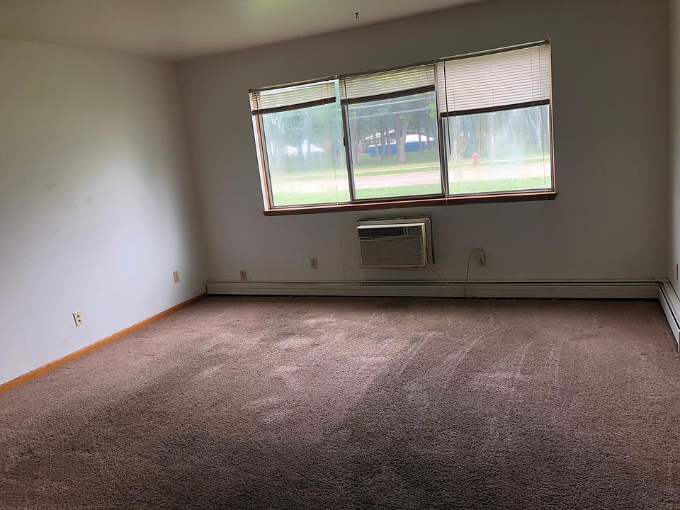 1819 91st St Pleasant Prairie, WI Zillow Apartments for Rent in Pleasant Prairie