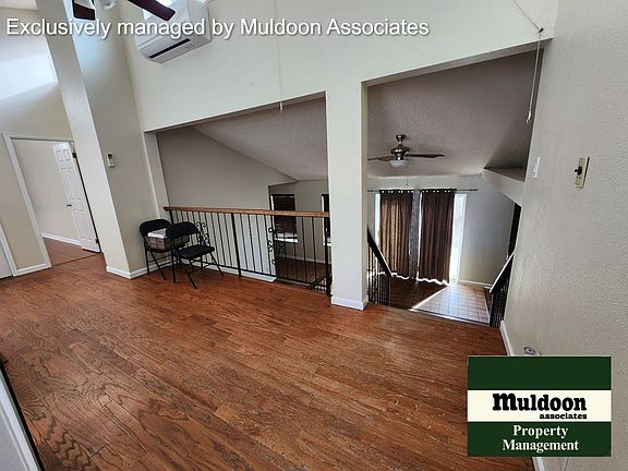 4th image of 654 S Bellflower Dr
