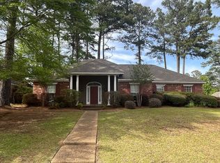 304 Holley Ln, Ridgeland, MS 39157