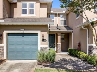 2356 Red Moon Dr, Jacksonville, FL 32216