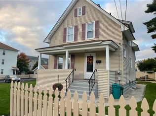 37 Greendale Ave, Worcester, MA 01606