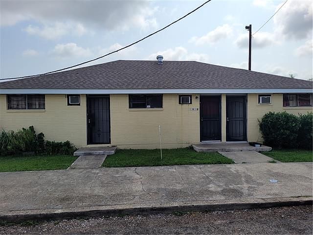 1st image of 1913 7th St #9