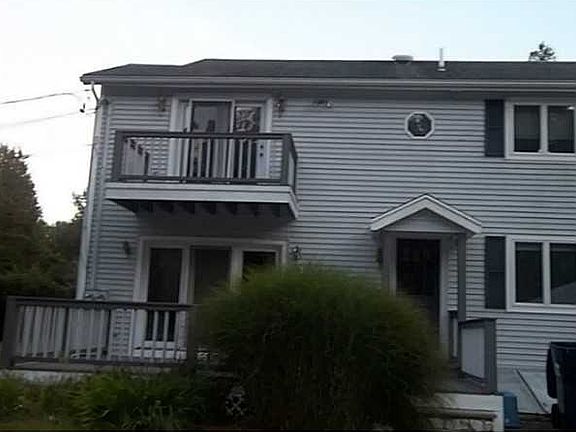 3rd image of 1 Unicorn Ln