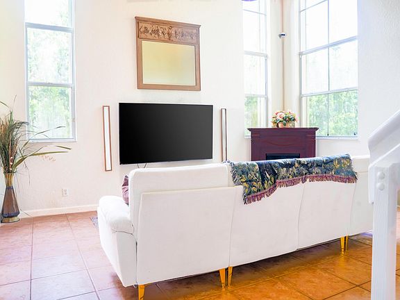 3rd image of 6208 Santa Margarito Drive