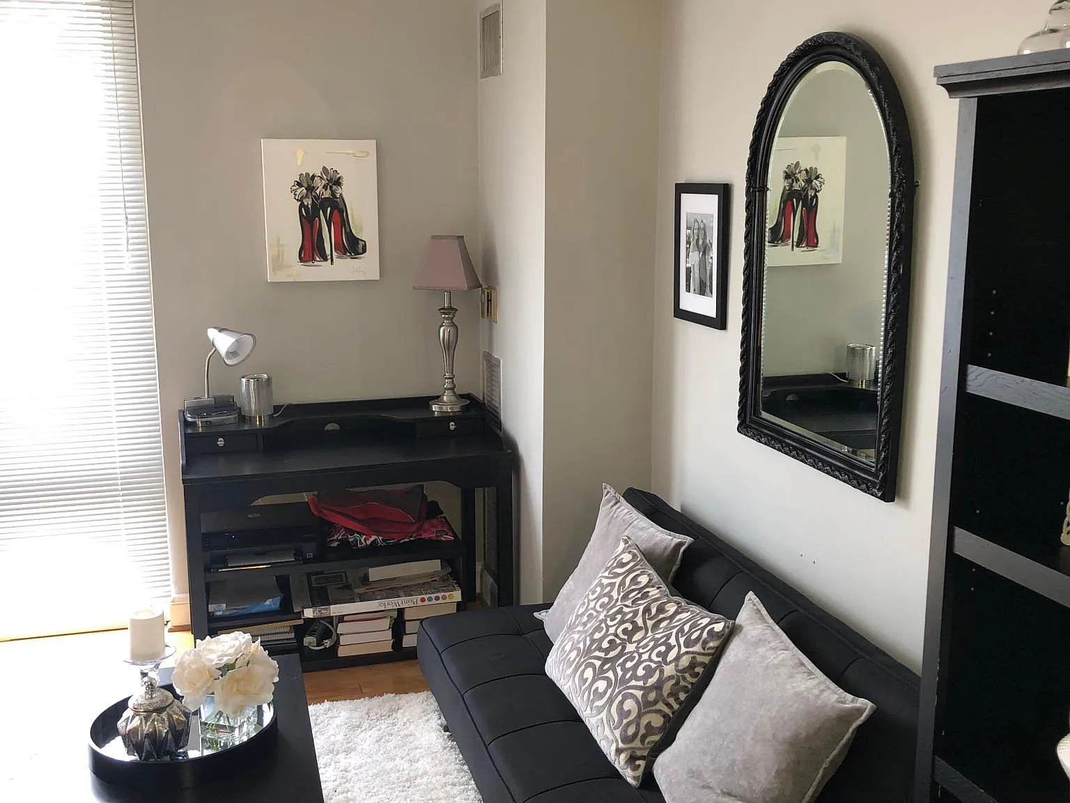 Studio, 400 sqft, $1,895 — Photo 2