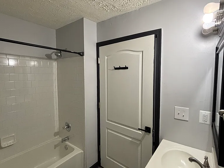 8961 Town Center Cir #103 — Photo 12