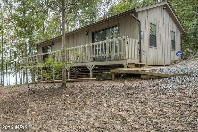 1st image of 13013 Fireside Ln