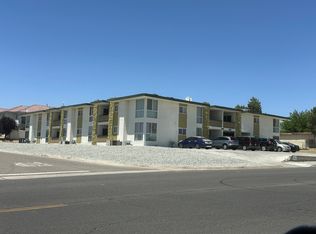 16138 Kamana Rd APT 4, Apple Valley, CA 92307