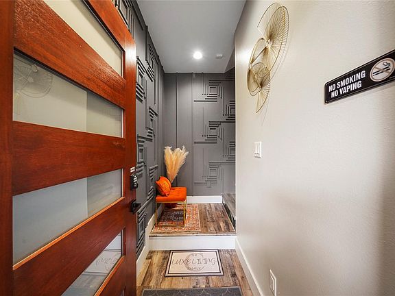 3rd image of 4703 Ward St