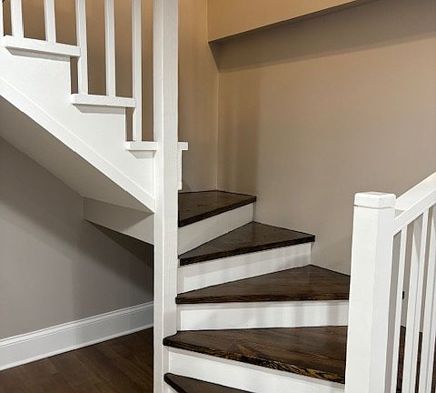 4th image of 4704 N Leavitt St #1F