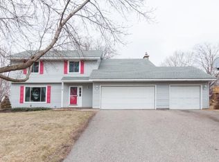 10316 Wyoming Ave S, Bloomington, MN 55438