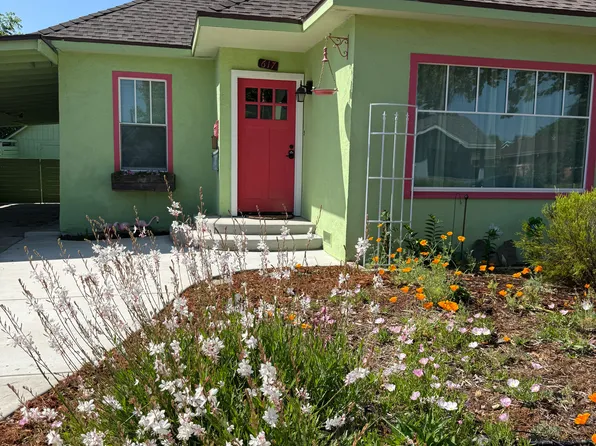 617 Grove St, Roseville, CA 95678
