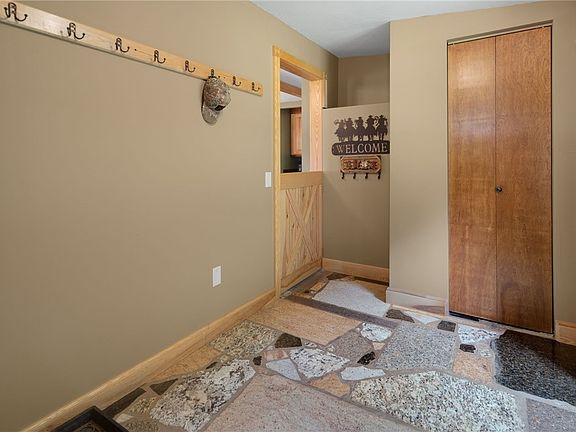 4th image of 5903 Howell Rd