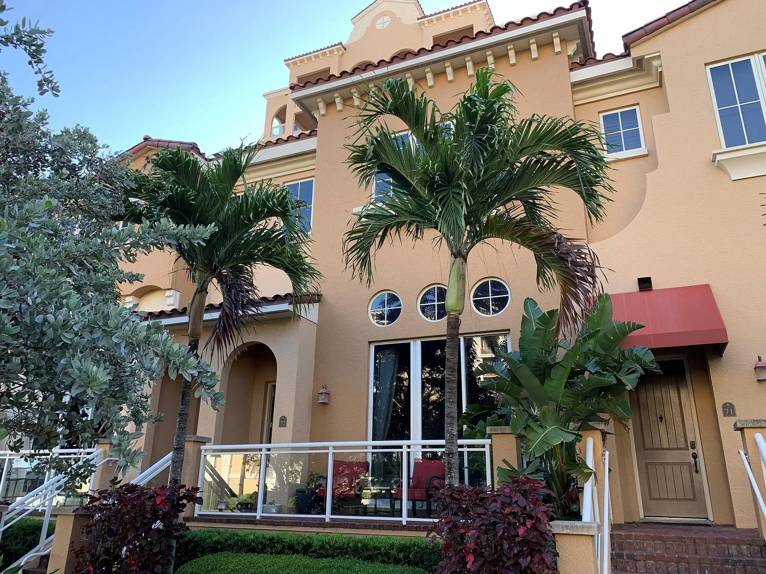 2 bed, 1619 sqft, $4,500 — Photo 3
