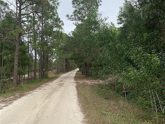 3rd image of 16931 James Walter Ln