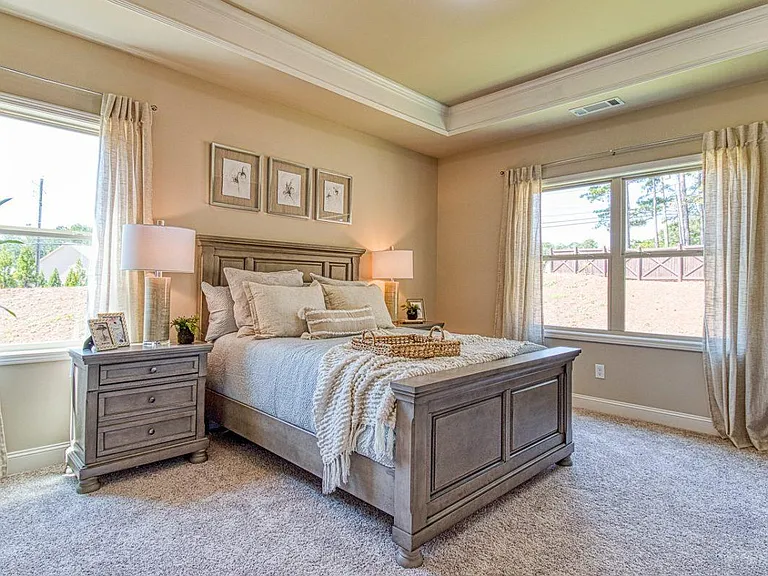 Model Master Bedroom