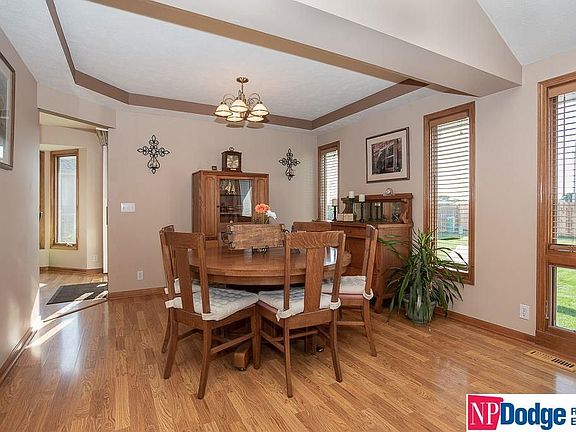 3rd image of 2105 Aberdeen Dr