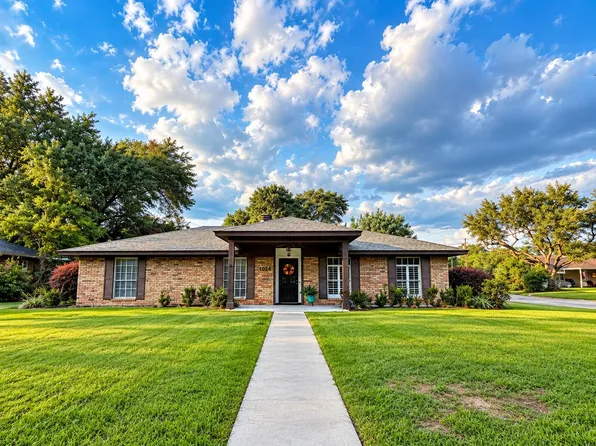 1024 Cormack St, Sulphur, LA 70663