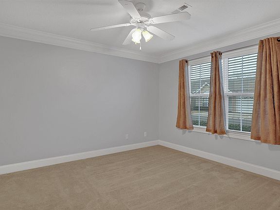 5th image of 722 Greensboro Way