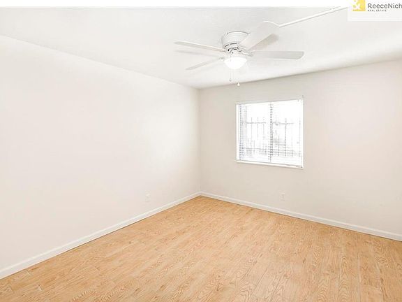 2nd image of 809 W 40th St APT 16