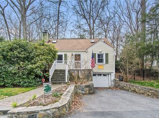91 Vista Ter N, Mahopac, NY 10541