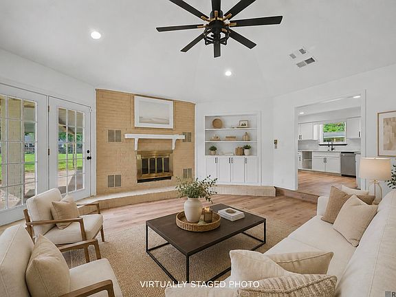 3rd image of 9156 Bountiful St