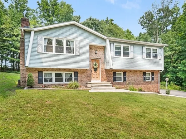 18 Smith Rd, Wantage Twp., NJ 07461