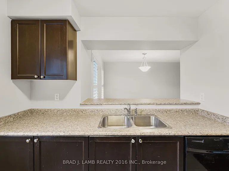 930 Nadalin Hts — Photo 14