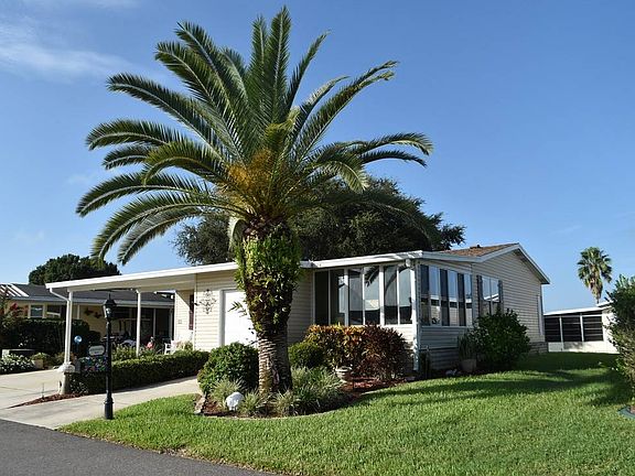 2nd image of 945 La Quinta Blvd