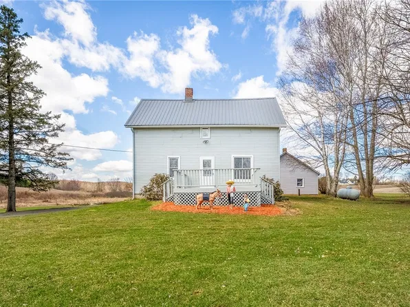 N880 State Road 27, Augusta, WI 54722
