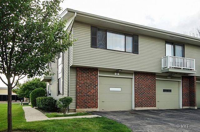 1st image of 6 Dennis Ct