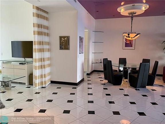 5th image of 3200 N Ocean Dr #P2803