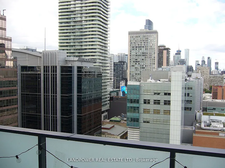 25 Richmond St E #2514 — Photo 3