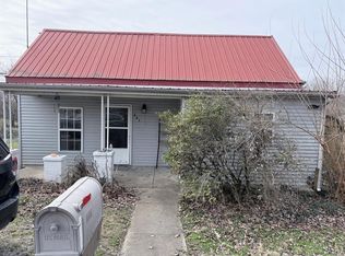 445 Daniel St, Island, KY 42350