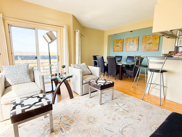 587 Virginia Ave NE #Penthouse 1 — Photo 6