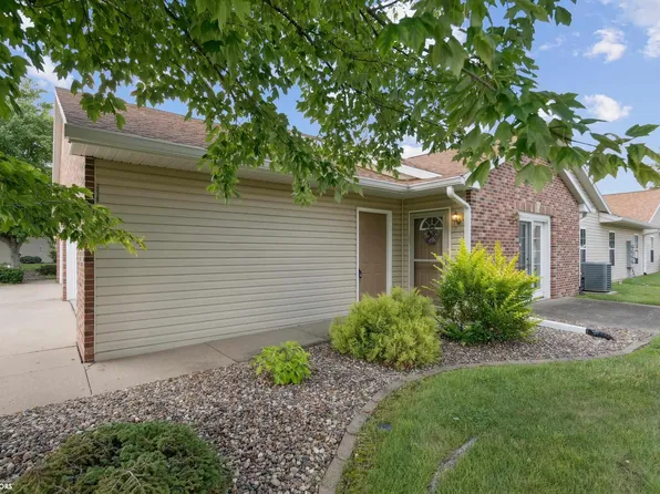 620 Layne Dr APT 2, West Burlington, IA 52655